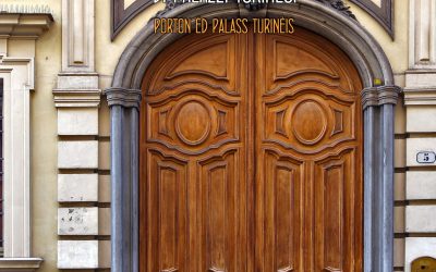 Portoni di palazzi torinesi
